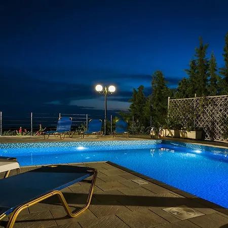 Villa Thalia Muszáta